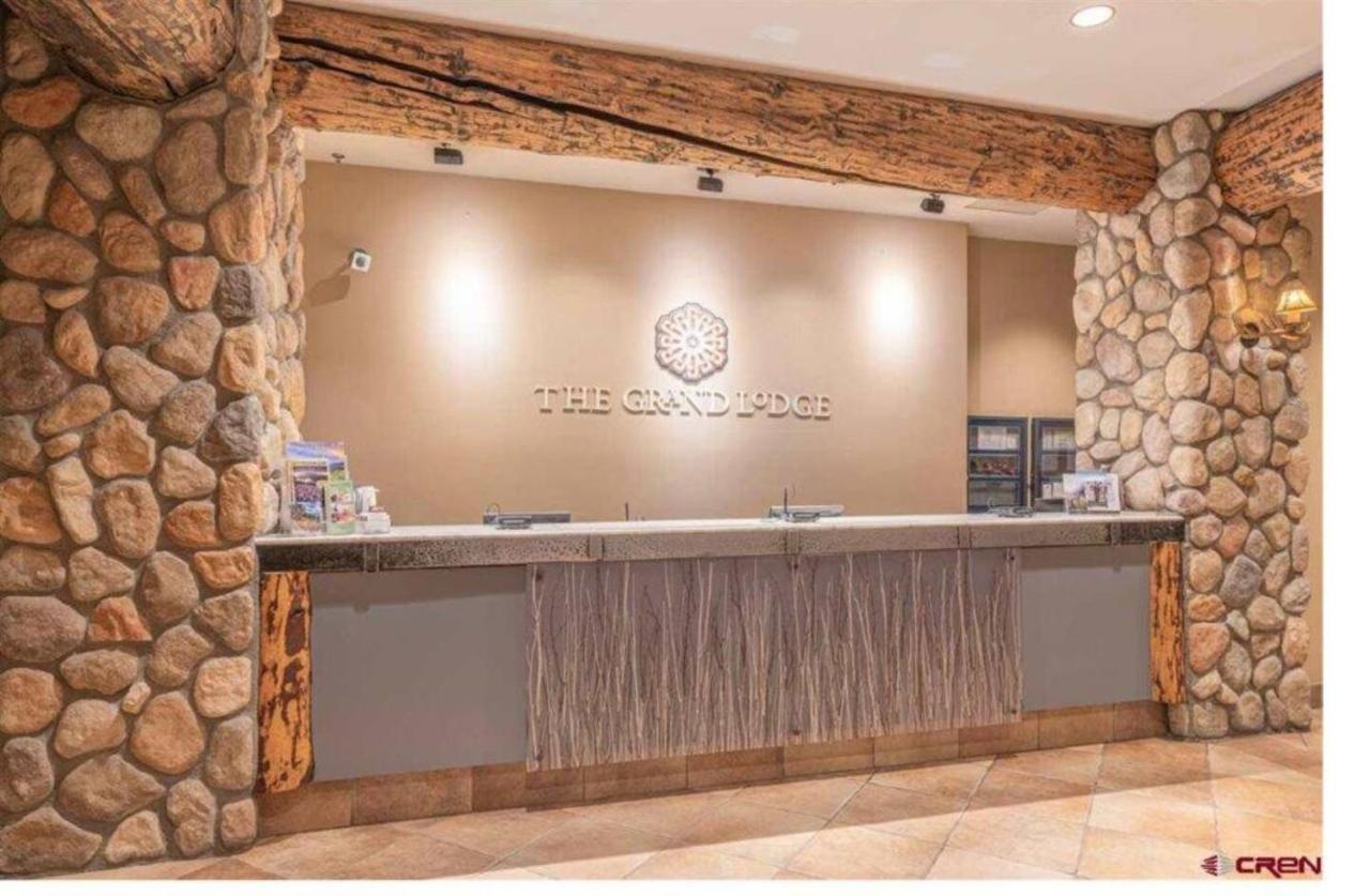 Grand Lodge Крестед Бют Екстериор снимка